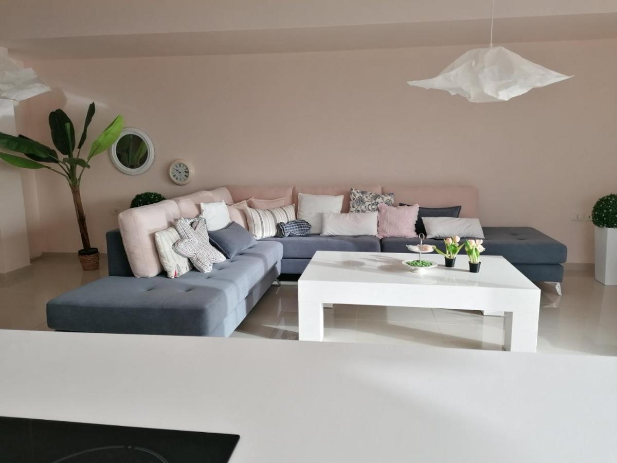 Marianna'S Luxury Apartment Sarandë Eksteriør bilde